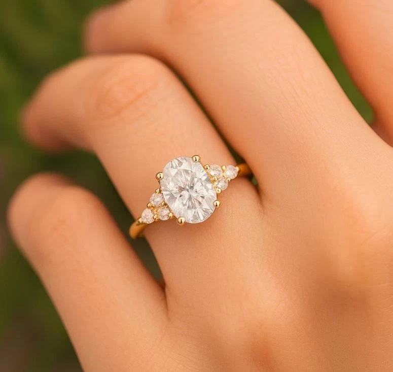 Anello di fidanzamento in moissanite placcato oro rosa 14 carati anelli... - Immagine 3 di 4