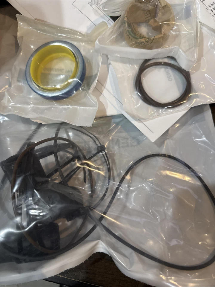 Kit de sello de eje genuino Sullair 02250061-961 DXE08E/DXX08F Foto 4 de 4