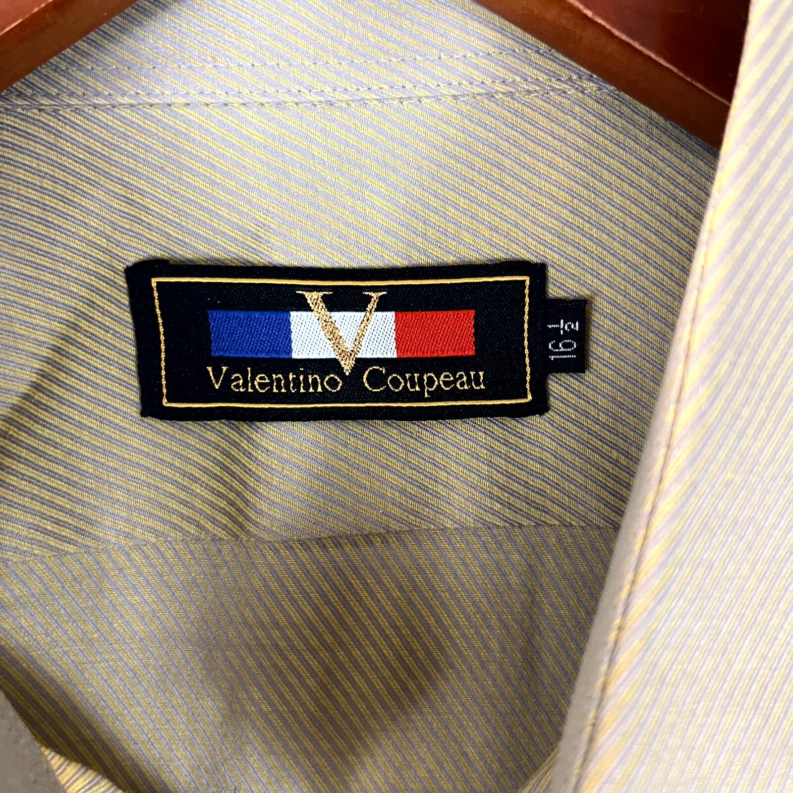 Vintage Valentino Coupeau Dress Shirt Men's 16.5 Beige Striped Designer Office thumbnail 3