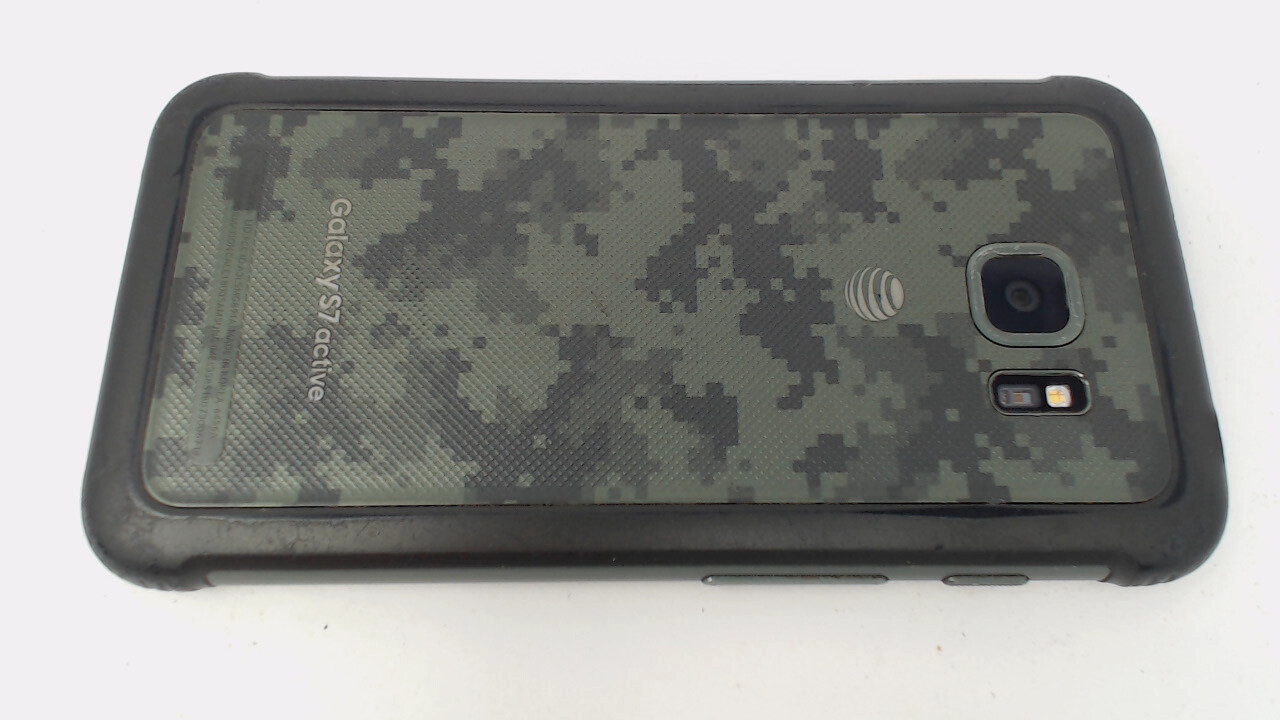 Samsung Galaxy S7 Active SM-G891A (Black 32GB) AT&T SCRATCHED/LCD PROBS