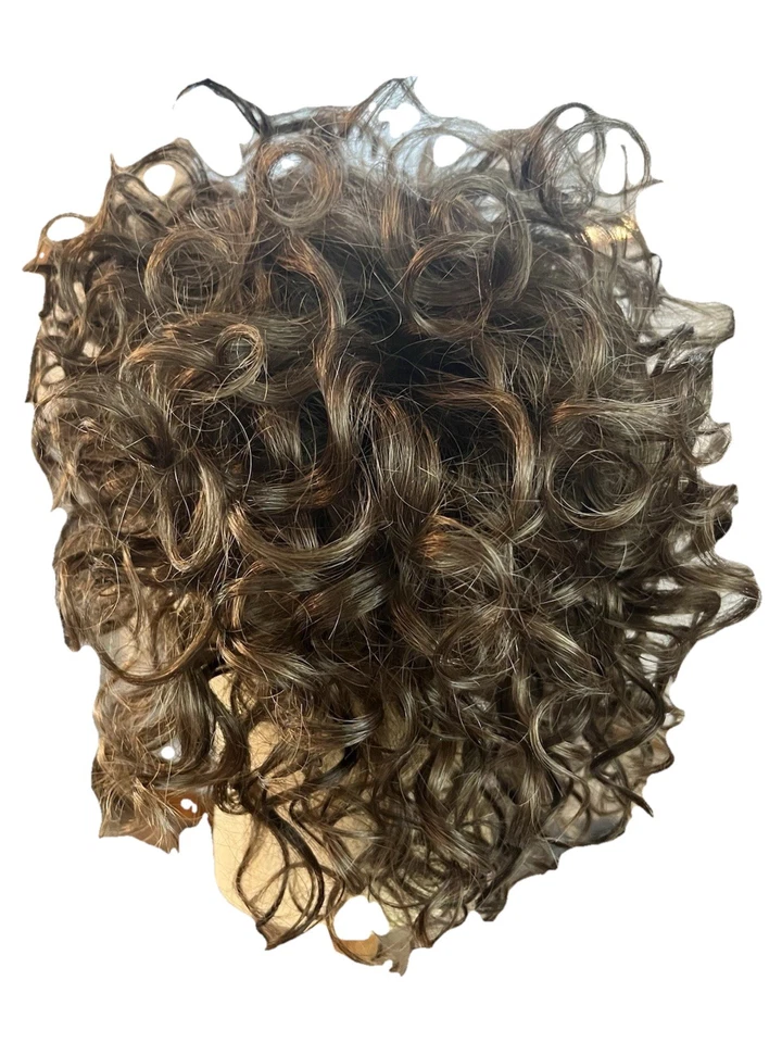 Peluca Paula Young A5454 Marissa Color 8-12A Marrón Corto Curley Estilo en Capas Nueva Foto 3 de 4