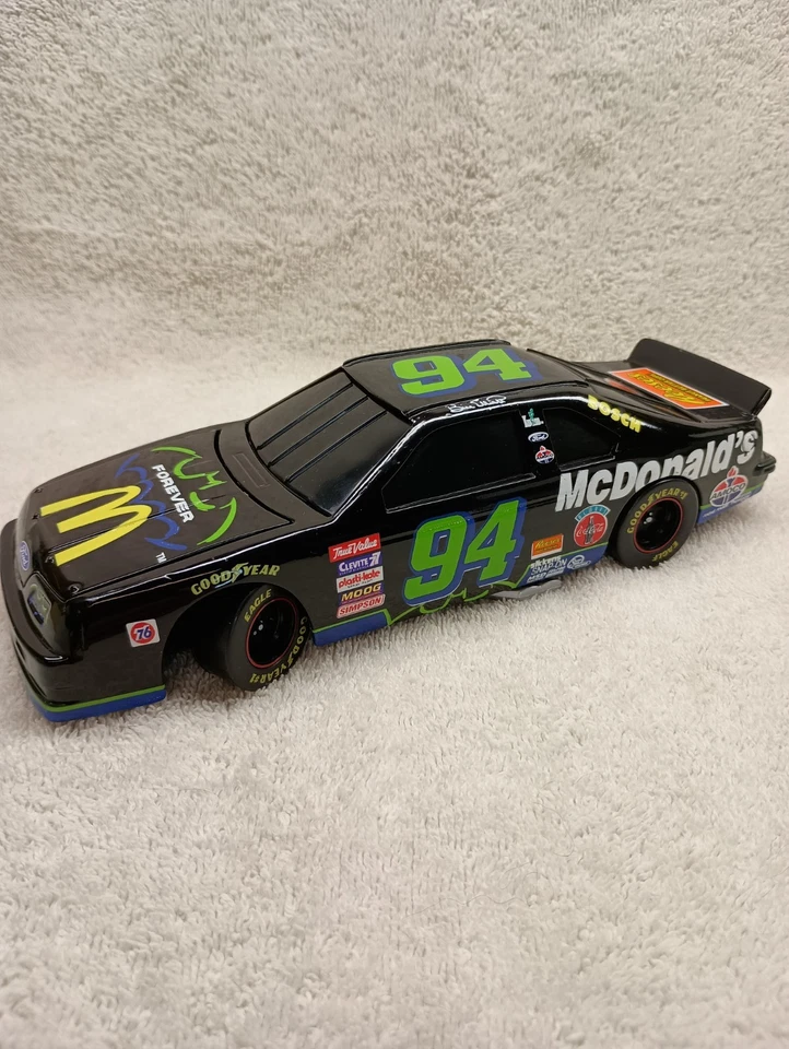 1995 Bill Elliott McDonald's Batman Forever Ford Thunderbird банк 1:24 и 1:64 - Изображение 4 из 4