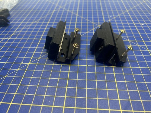 Technics SL-1210 SL-1200 Mk2 Mk3 Mk4 Mk5 Mk6 Juego de soportes de bisagra y placas tornillos - Imagen 2 de 4