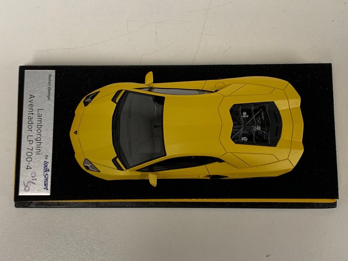 1/43 Looksmart Lamborghini Aventador LP 700-4 Midas Yellow