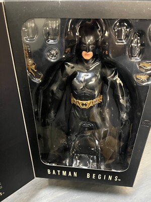 2006.HOTTOYS/MMS13“BATMAN BEGINS” Hot Toys 1/6 Figure MMS13 Batman Begins NEW | eBay