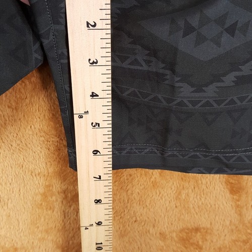 CHUBBIES Mens Shorts Small Gray Aztec Pull On Compression THE QUEST 7" - Picture 8 of 9