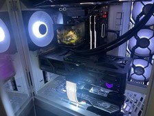 Gaming PC Ryzen 7 9800X3D RTX 5080 16GB 96GB DDR5 X870E AORUS MASTER 1TB NVME