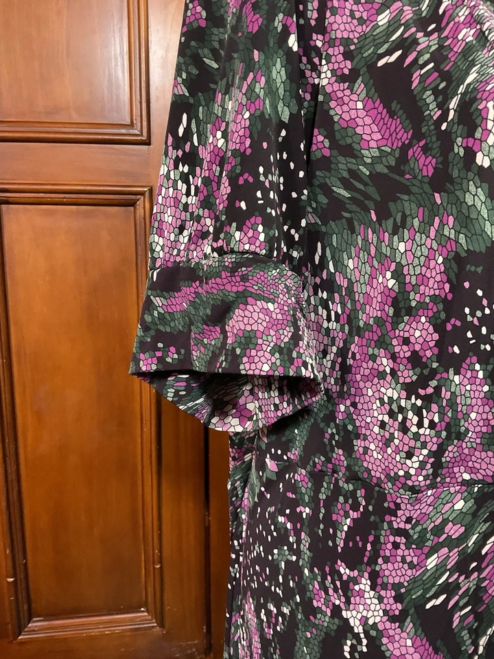 Lane Bryant Women’s Size 26/28 Vneck Wrap Type Dress Black Purple Lknw As Pictur - Image 4 of 4