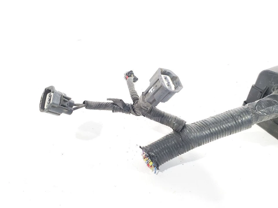 VPG MV-1 2016 OEM caja de fusibles 9l1t14a003ba Foto 4 de 4