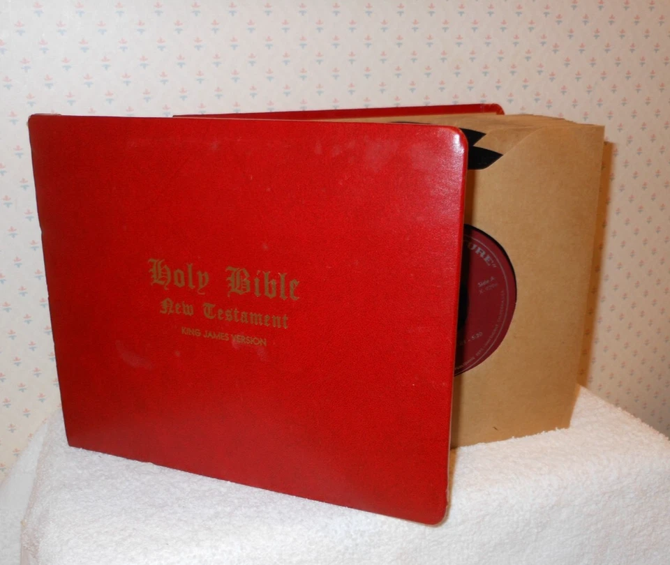Holy Bible New Testament King James Talking Version on 35 Records -16 2/3 RPM - Image 2 of 4