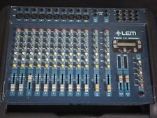 Gesangsanlage, Verstärker, Boxen, Mikrofone und Zubehör