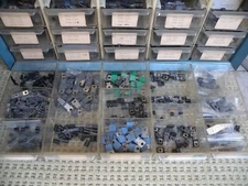 3 PCS. TOSHIBA NPN TRANSISTORS. C1628/2SC1628. NEW. UNUSED. JAPAN.