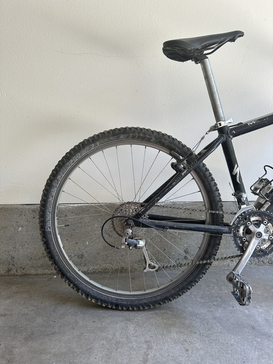 Vintage Specialized Stumpjumper M2 Mountain Bike Unrestored Vintage Specialized Stumpjumper M2 Mountain Bike Unrestored