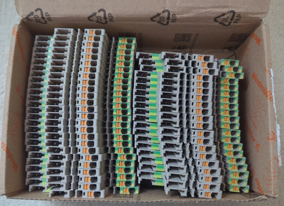 Weidmüller 1548130000 Apgtb 2.5 2T Ft-Pe 4C/2 unvollständige Box mit 45 - Neu Sonstige