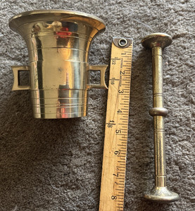Vintage Mortar and Pestle Solid Bronze Brass Apothecary  2 lbs