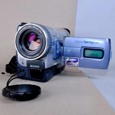 SONY Handycam 80倍ズーム Hi8 Sony Hi8 Camcorders 700x Digital Zoom for sale | eBay
