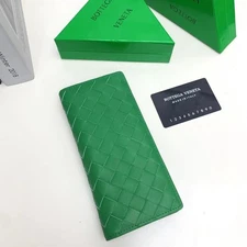 Bottega Veneta Intrecciato Leather Long Wallet – Green | 19*10cm