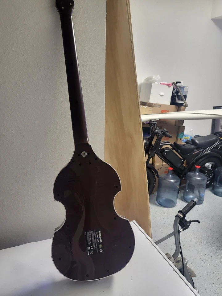 Rock Band Beatles Hofner Bass Guitar Wireless XBGTS3 Microsoft Xbox 360 Tested - Image 2 of 4