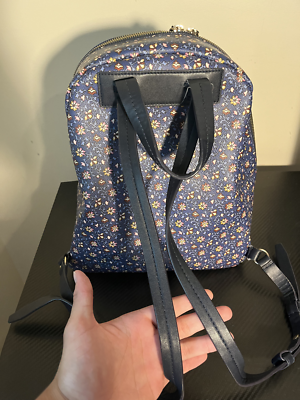 TORY BURCH BLUE FLORAL KERRINGTON BACKPACK LIKE NEW CONDITION. TORY BURCH BLUE FLORAL KERRINGTON BACKPACK | eBay main image 2