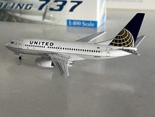 Aeroclassics United Airlines Boeing 737-700 1...