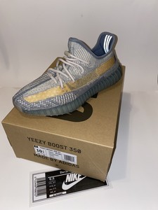 yeezy boost 350 v2 size 10.5