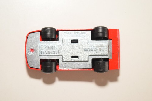 V 1:58 MAJORETTE FERRARI F40 F 40 ROJO EXCELENTE ESTADO 2 - Imagen 7 de 7