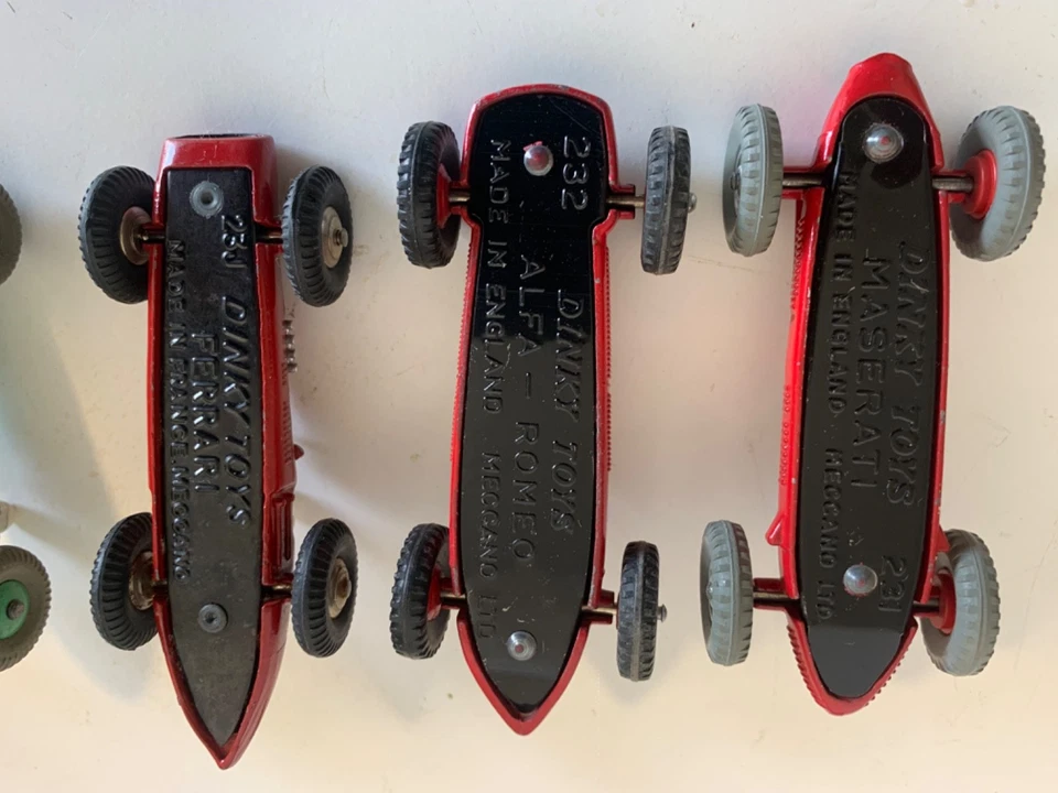 Dinky toy lot de 7 voitures metal - Photo 2/3