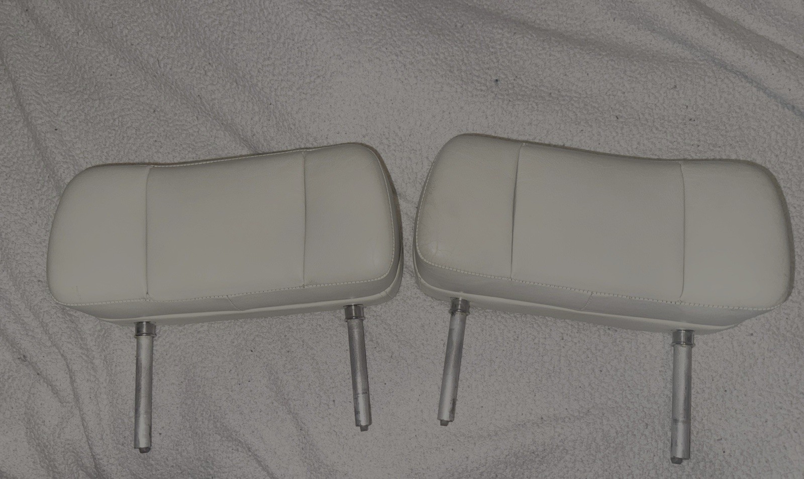 1987 Rolls Royce Silver Spur Seat Head Rest Leather