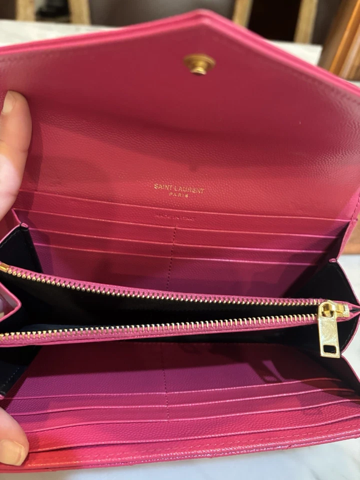 YSL Saint Laurent Hot Pink Wallet with Gold Hardware Excellent Condition - Image 3 of 4