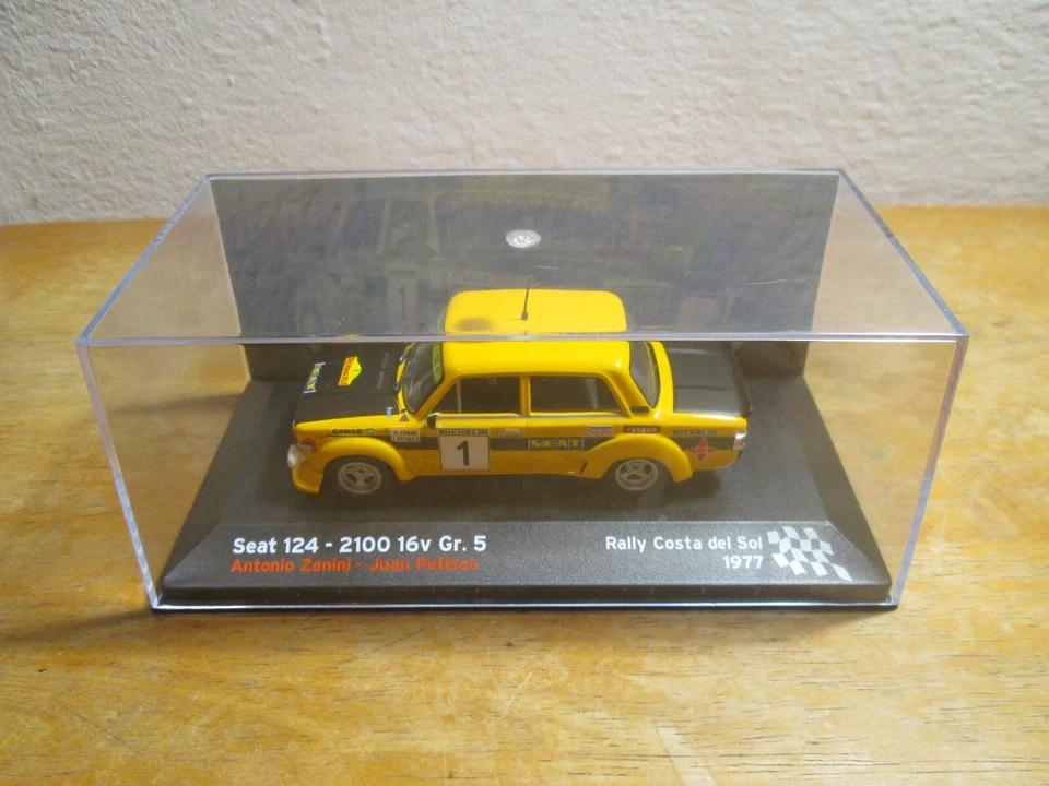 Seat 124 - 2100 16v. Gr. 5 - Rally Costa del Sol 1977 - 1/43 Altaya - Image 2 of 4