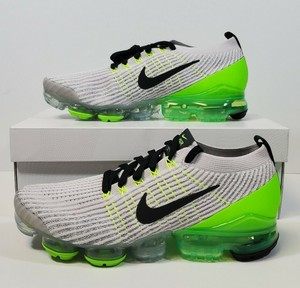 grey and green vapormax flyknit