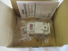 NEW SMC Electro Pneumatic Regulator      ITV2050-33F2N