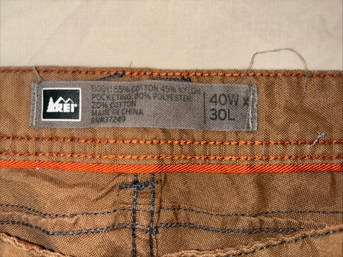 REI ~ Mens Cargo Pants Cotton/Nylon Blend ~ Rust Brown Color ~ 40x30 - Imagen 4 de 8