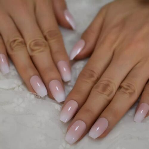 Ombre rose faux ongles forme de cercueil taille moyenne ongles femmes naturels 24 pièces - Photo 1 sur 6