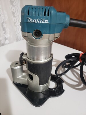 Makita RT0701C 6.5 Amp 1-1/4 HP Corded Variable Speed Compact Router | eBay