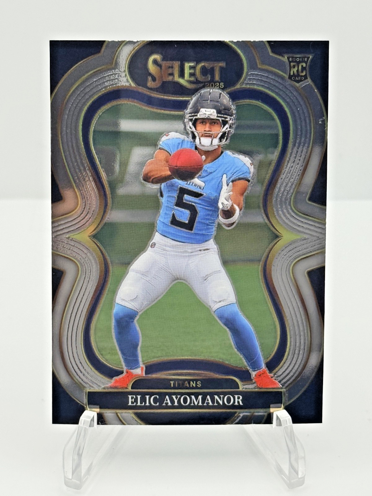 2025 Panini Select - Suite Level Elic Ayomanor #327 (RC)
