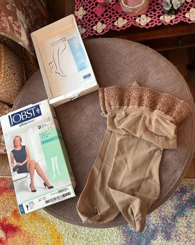 1 Pair JOBST Ultra Sheer Support Compression Stockings 8-15 mmHG ~ NIB 