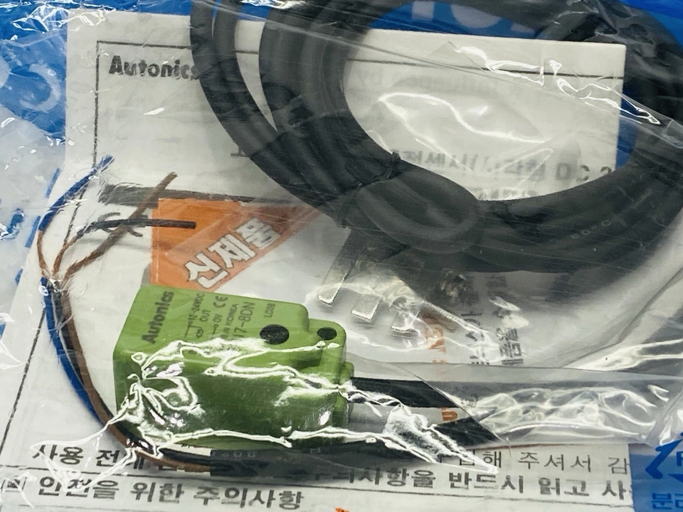 Autonics PSN17-8DN Rectangular Inductive Proximity Sensor 12-24VDC - Image 3 of 4