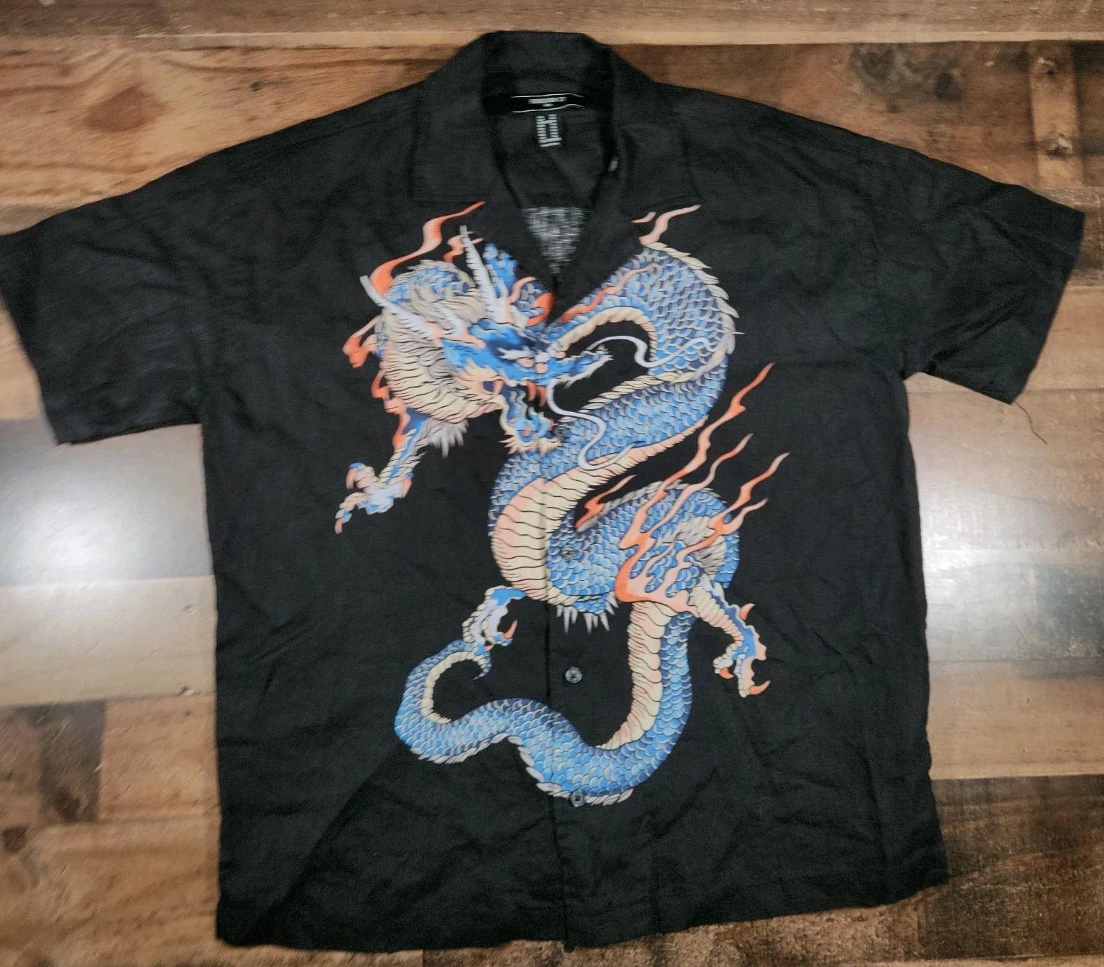 Forever 21 Dragon Linen Shirt Mens Mediuym Black Button Up Flames