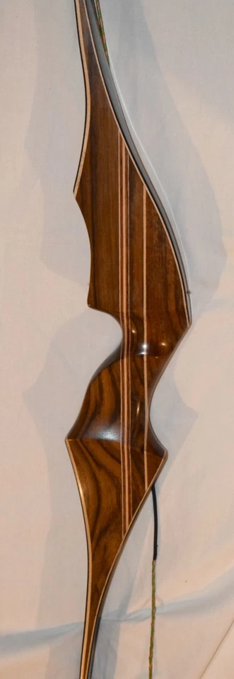 Martin Archery Howatt Recurve Bow Super Diablo 50# @ 28" 12002 AMO 60" - Imagem 4 de 4