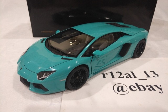 autoart lp700
