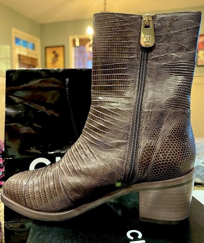 Mint Chanel 2016 Brown Snakeskin Boots 37 6.5 Gold CC Logo Zipper 3" Heel 6 S M - Picture 2 of 20