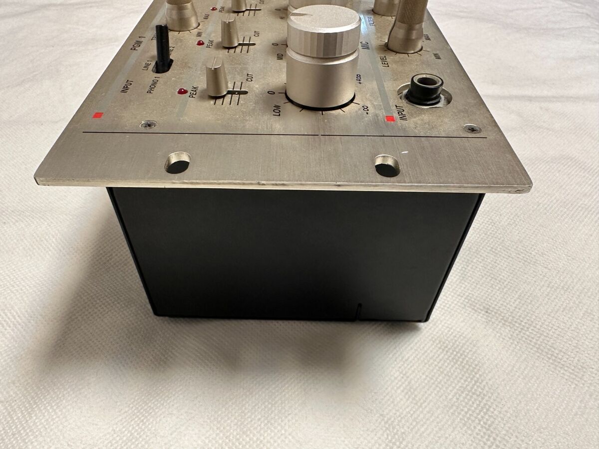 Vestax PMC-250 DJ Rotary Mixer Professional Mixing Vestax PMC-250 DJ Rotary Mixer Professional Mixing