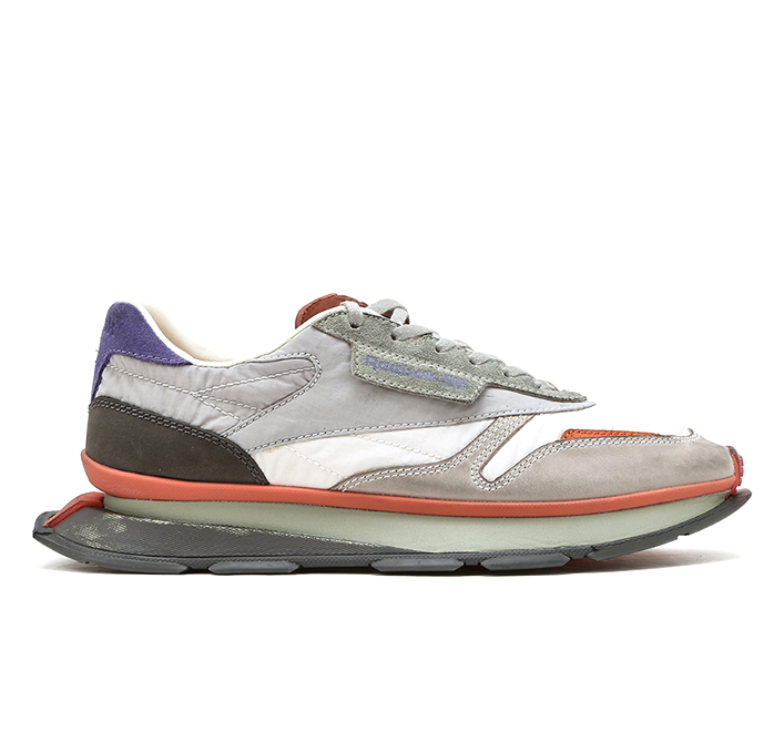 Reebok Classic Leather LTD Sneakers in Grey RESO5E009G2