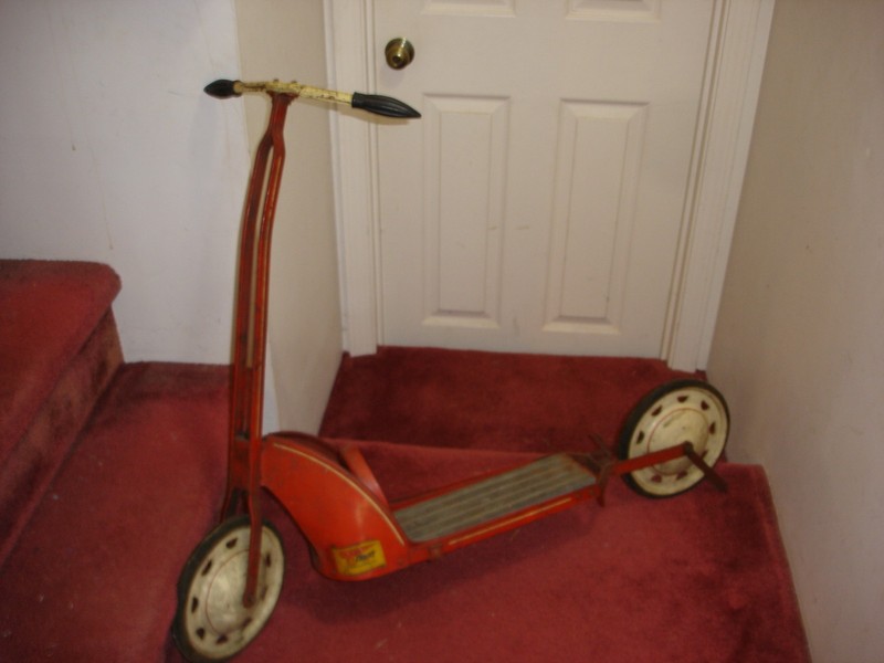 Antique Airflow Croft Jamestown Model 46-2 Scooter Push or Ride 1930’s-40's