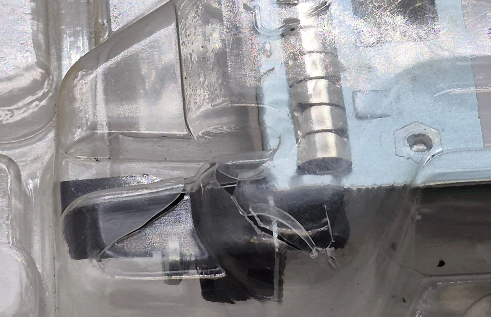 Cisco SPA-1X10GE-WL-V2 1-Port 10GE LAN/WAN-PHY Shared Port Module - Image 4 of 4