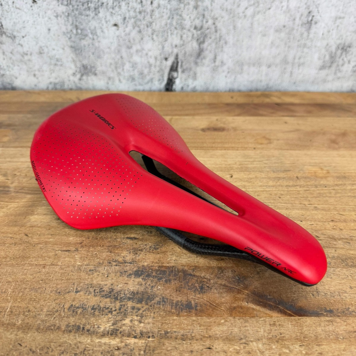パーツ S-WORKS POWER ARC CARBON SADDLE 143 S-Works Power Arc Saddle | Strictly Bicycles – Strictly Bicycles
