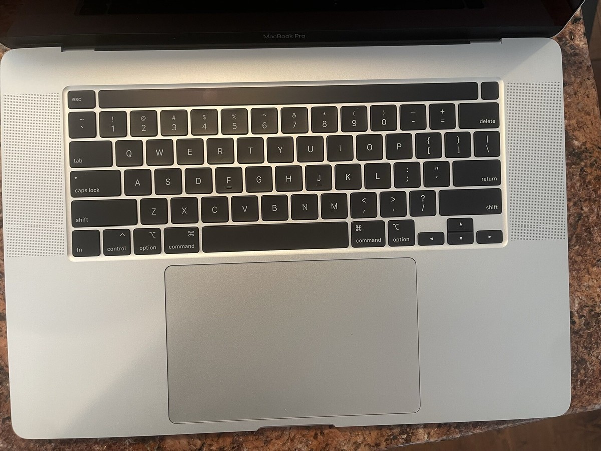 Apple MacBook Pro 16 Apple MacBook Pro 16