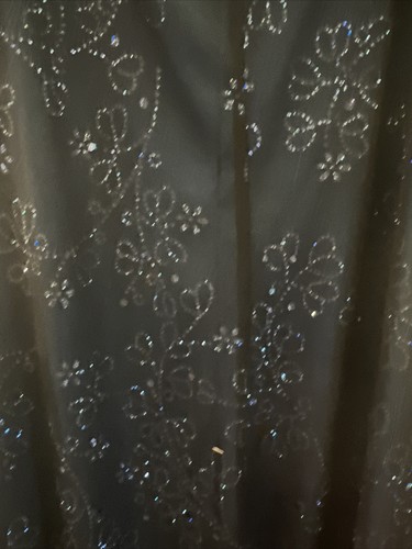 Prom dress - Picture 3 of 3