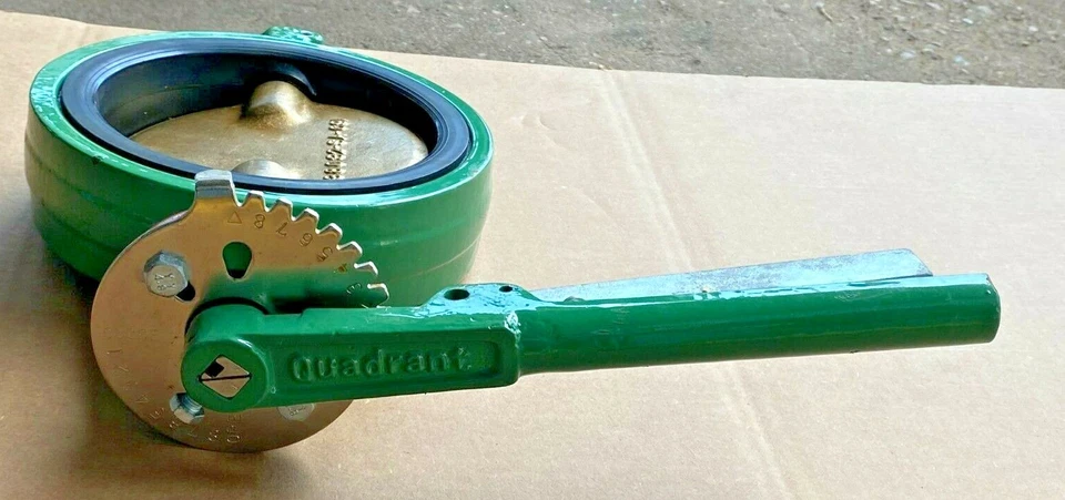 Válvula de mariposa oblea de 6", disco de bronce de aluminio, asiento EPDM 200 WOG NUEVO Foto 3 de 4